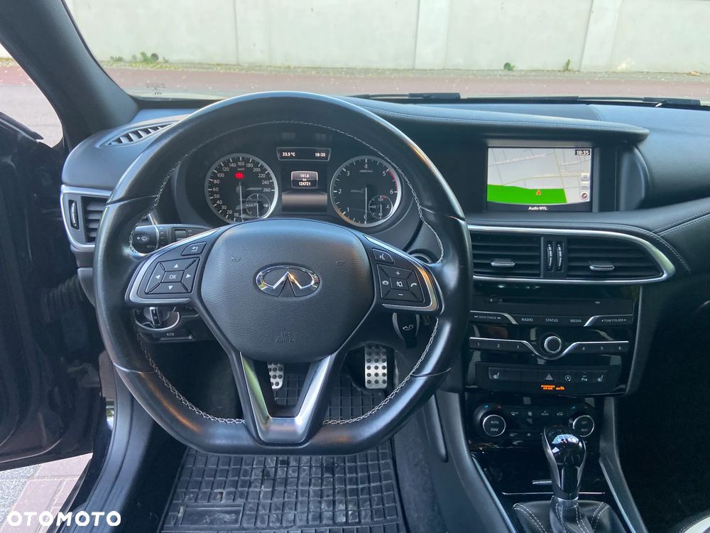 Infiniti Q30 1.5d Premium - 19