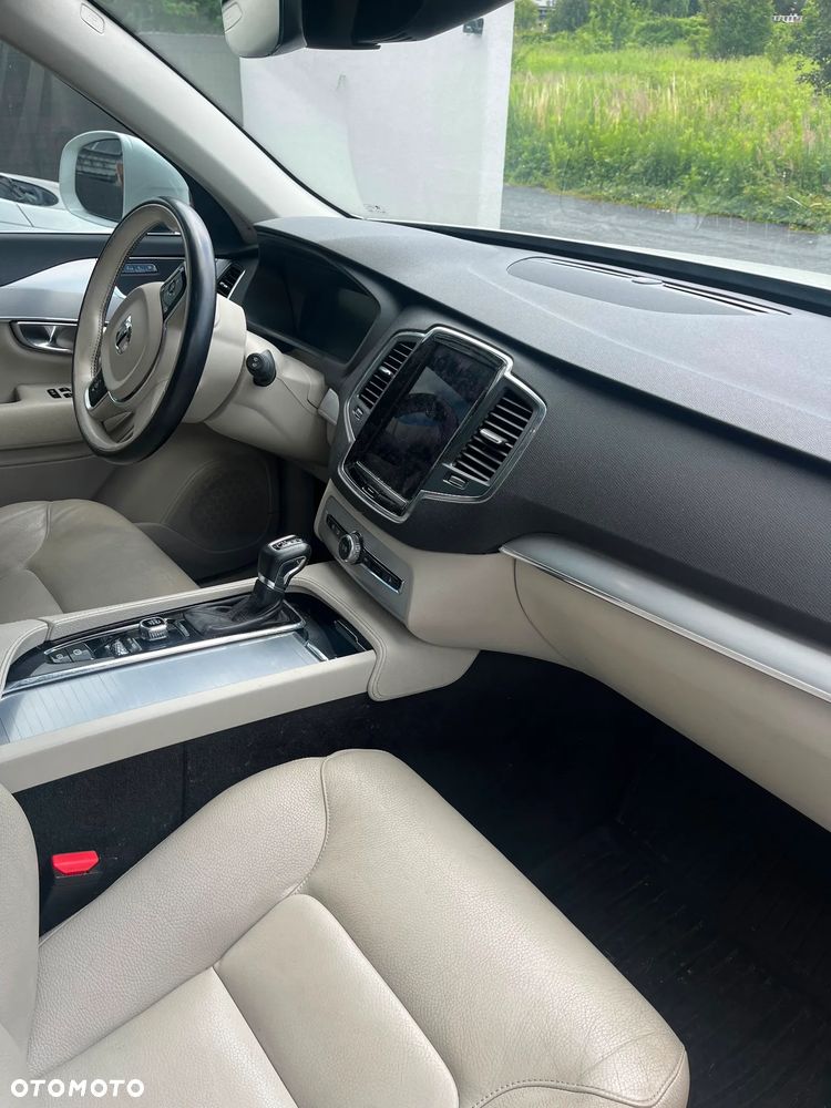 Volvo XC 90 T6 AWD Geartronic Momentum - 19