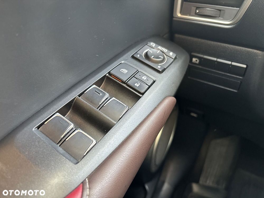 Lexus NX 300h Comfort AWD - 18