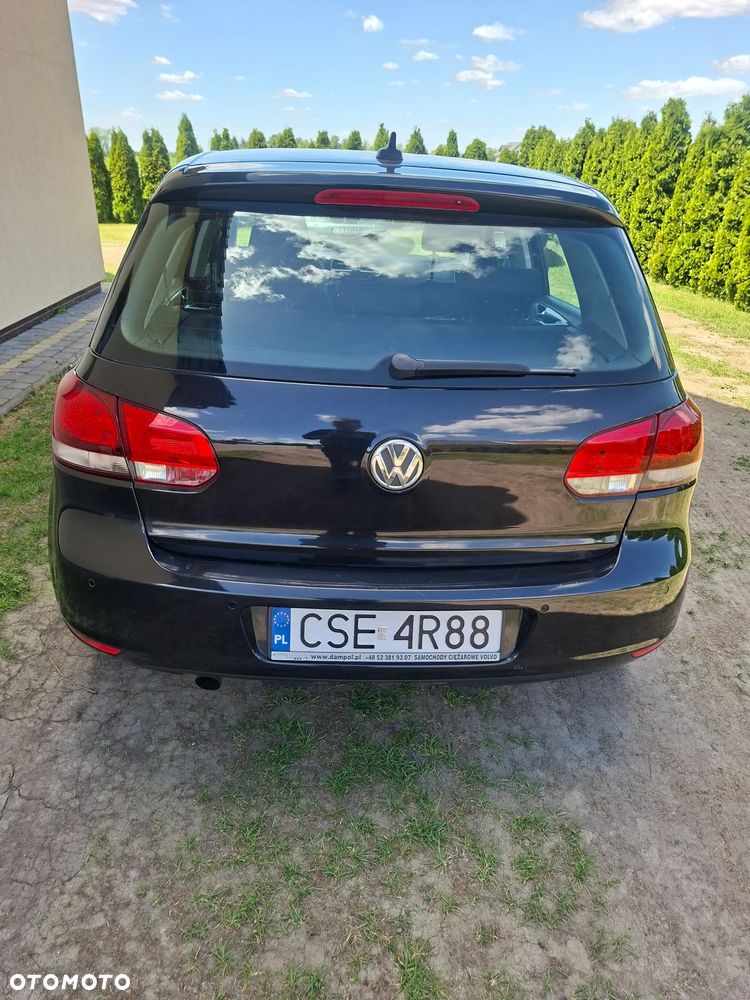 Volkswagen Golf 1.6 TDI Highline - 5