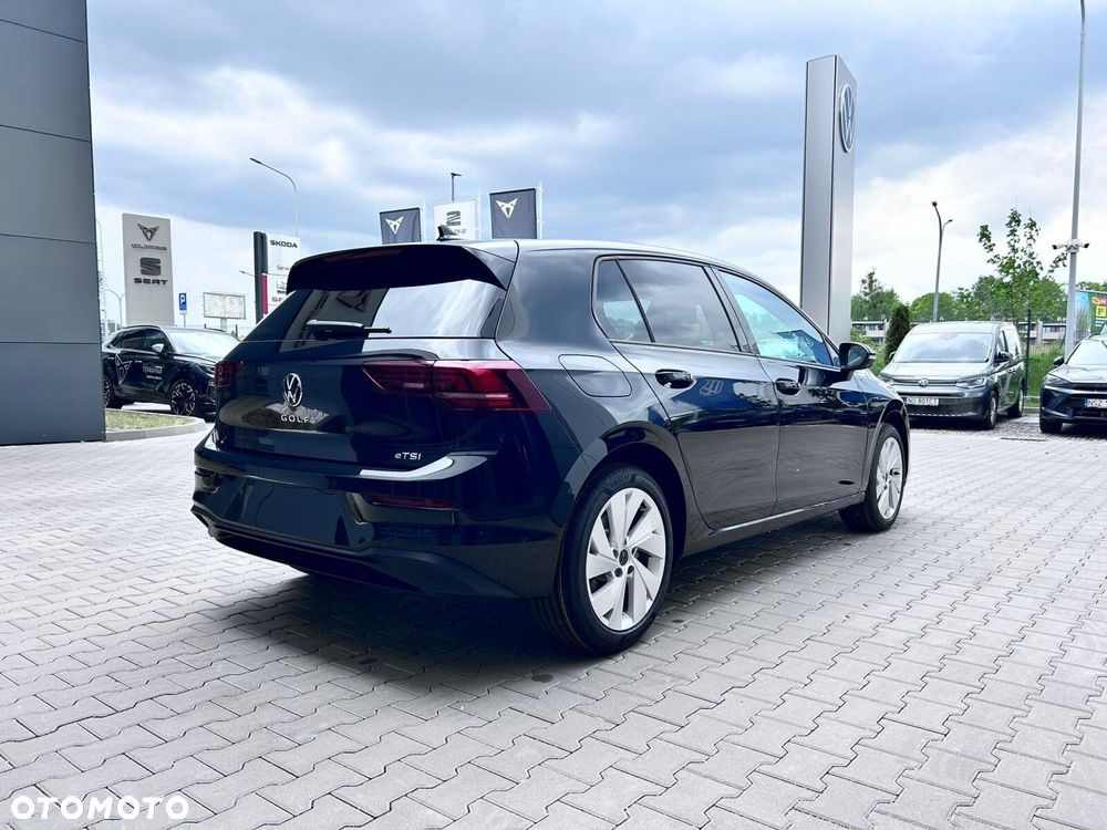 Volkswagen Golf - 3