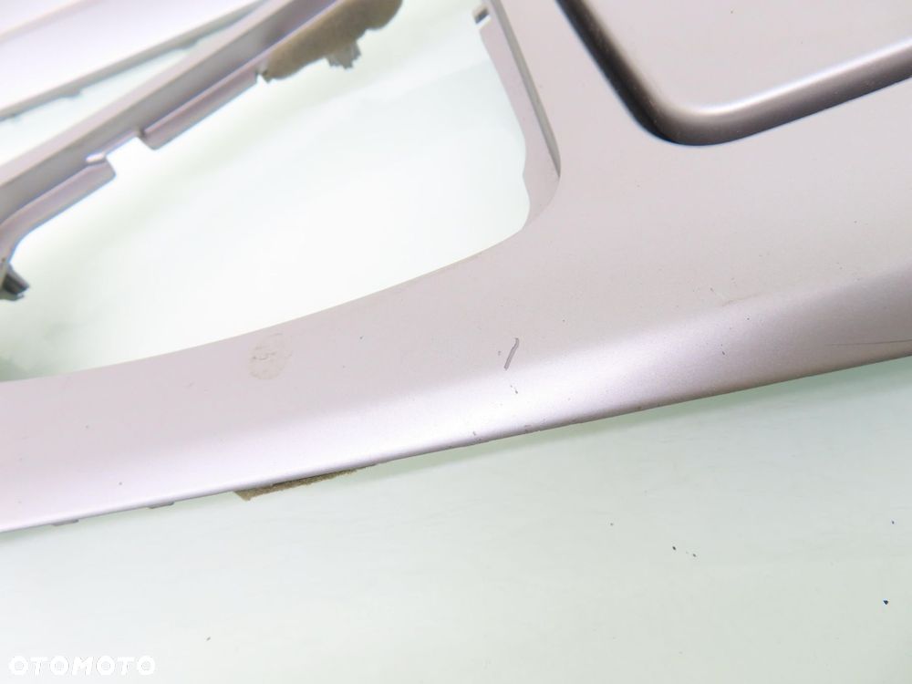 LISTWY DEKORY DESKI SREBRNE  BMW E90 - 9