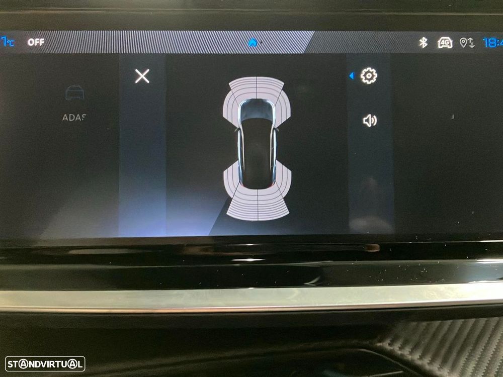 Peugeot e-2008 54 kWh Allure - 12
