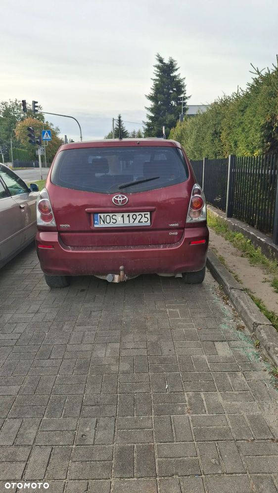 Toyota Corolla Verso - 2
