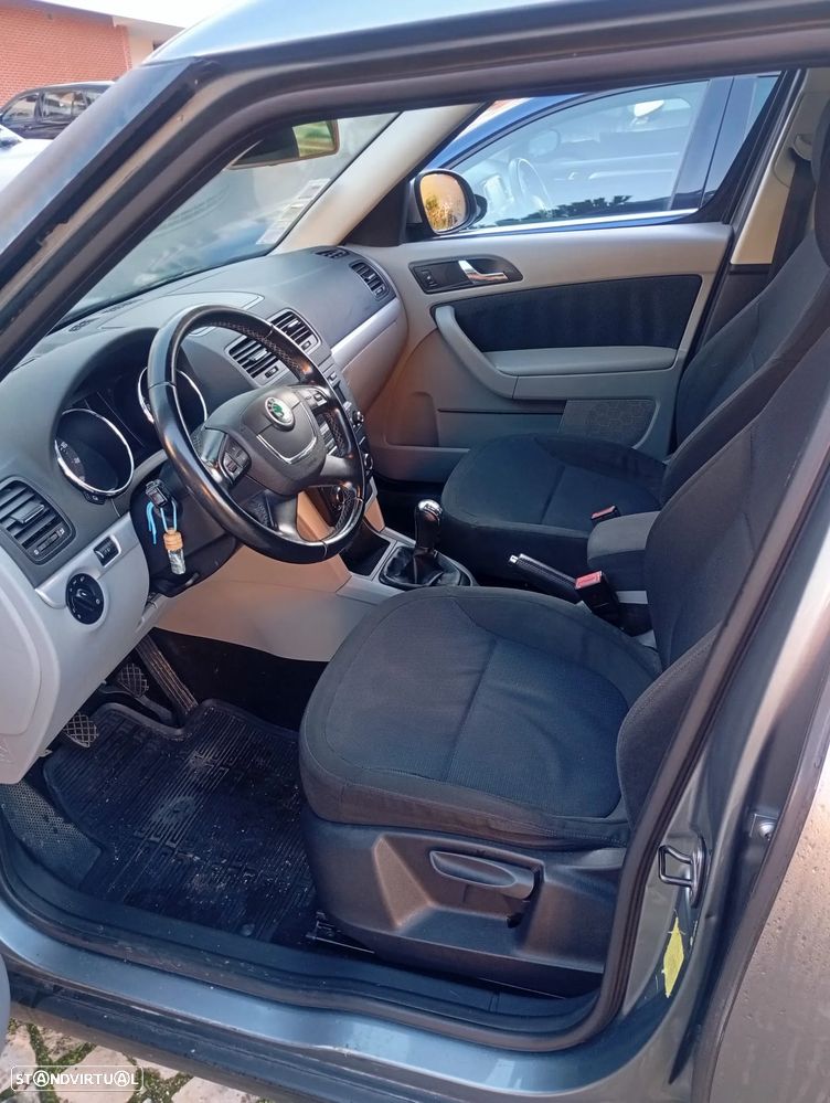 Skoda Yeti 1.2 TSI Ambition - 6