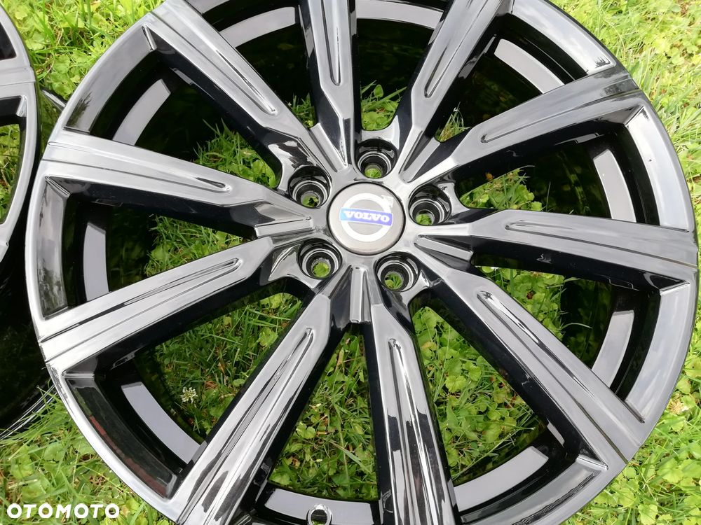 Felgi Aluminiowe Volvo XC60 xc40 V60 s60 19'' Black Edytion - 1