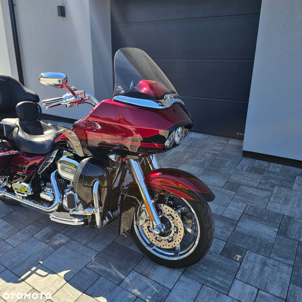 Harley-Davidson FLHTCU Ultra - 3