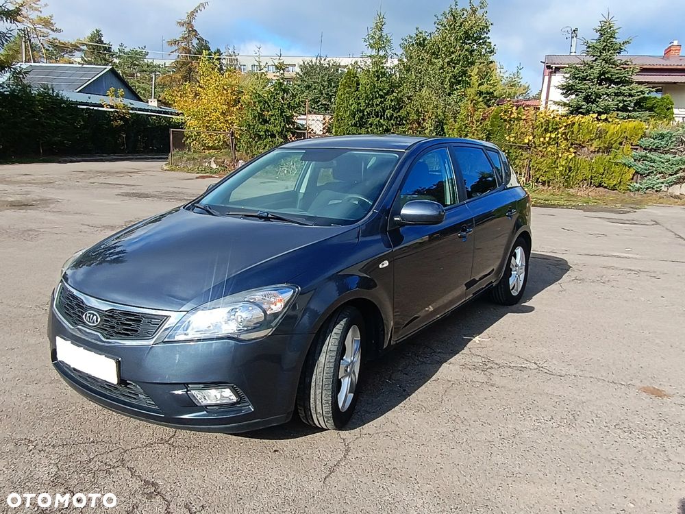 Kia Ceed - 2