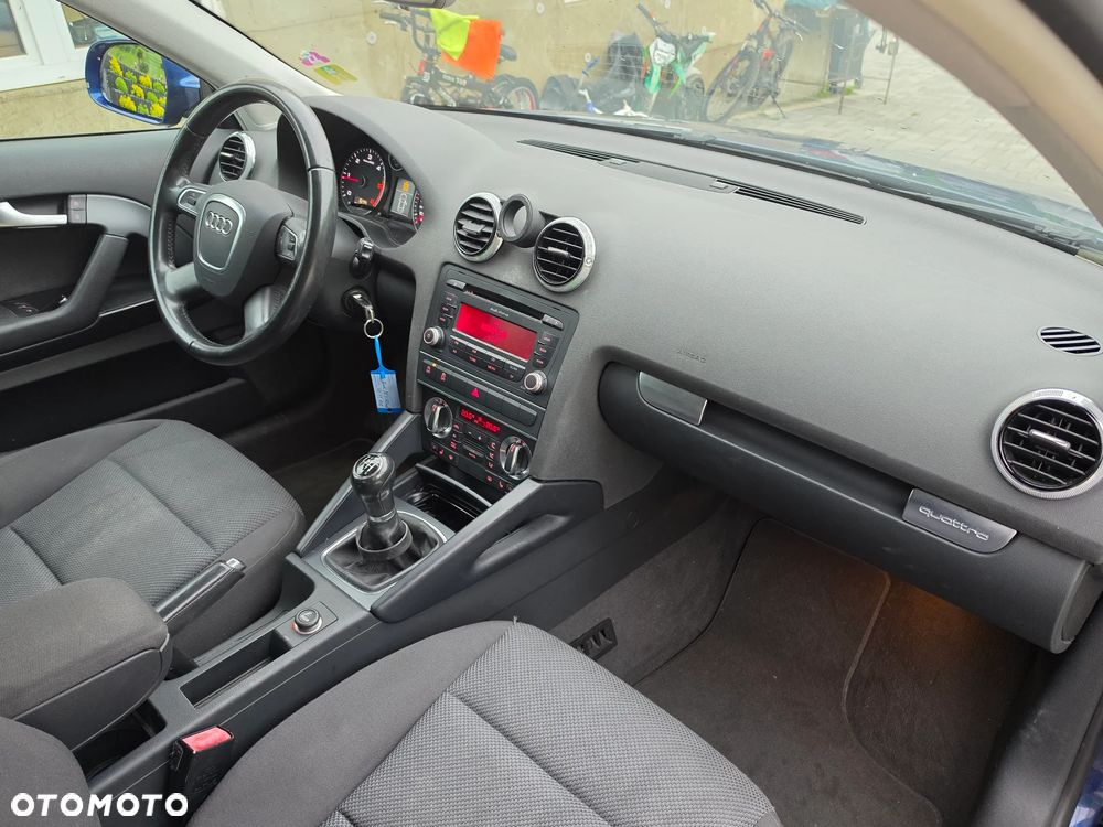 Audi A3 3-drzwiowe 2.0 TDI DPF Quattro Ambiente - 11