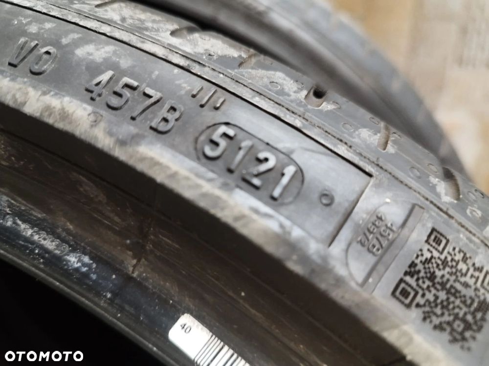 OPONY LATO PIRELLI P ZERO 235/35 R19 91Y - 8