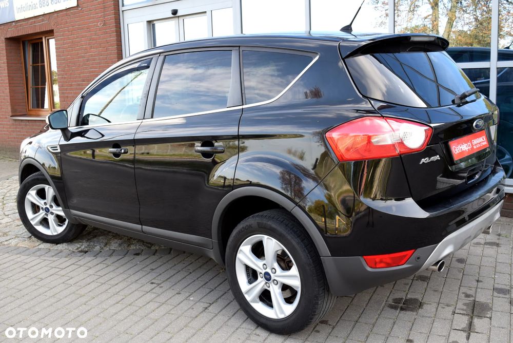 Ford Kuga - 4