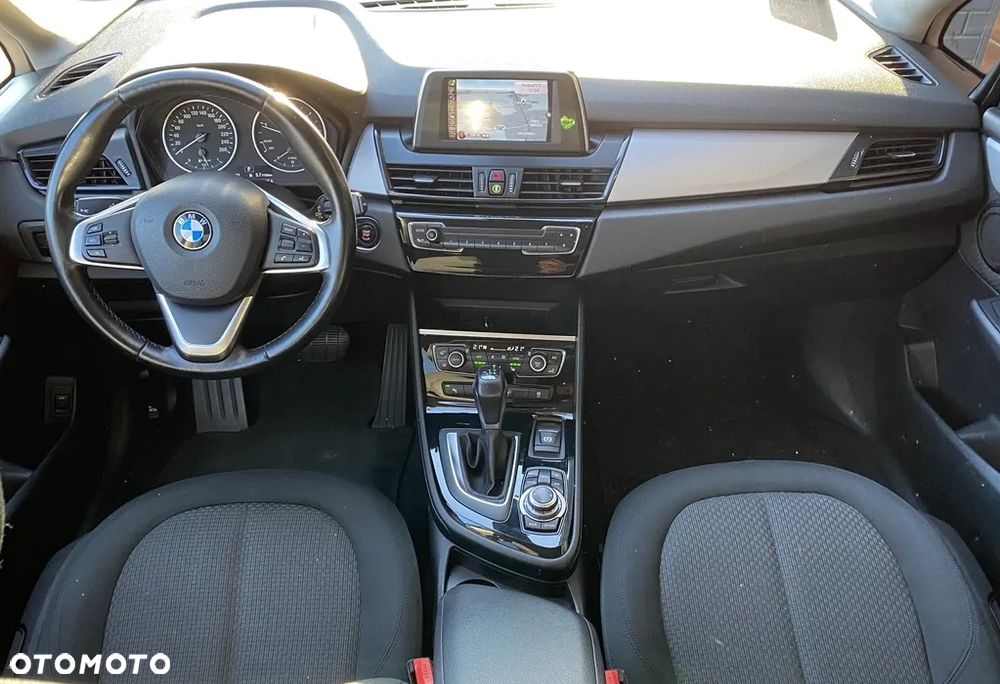 BMW Seria 2 218d GT Advantage - 29