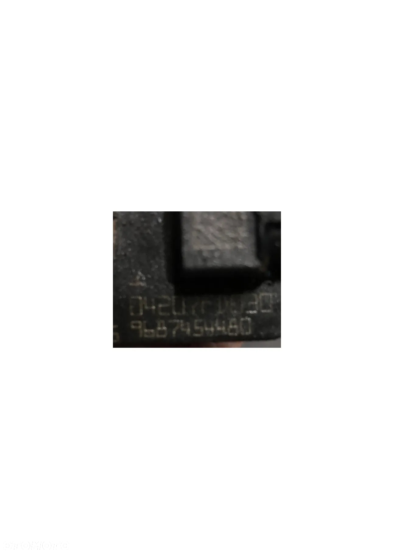 Wtrysk wtryskiwacze wtryski 9687454480 cena za 1 szt. Range Rover Evoque 2.2 Td4 - 2