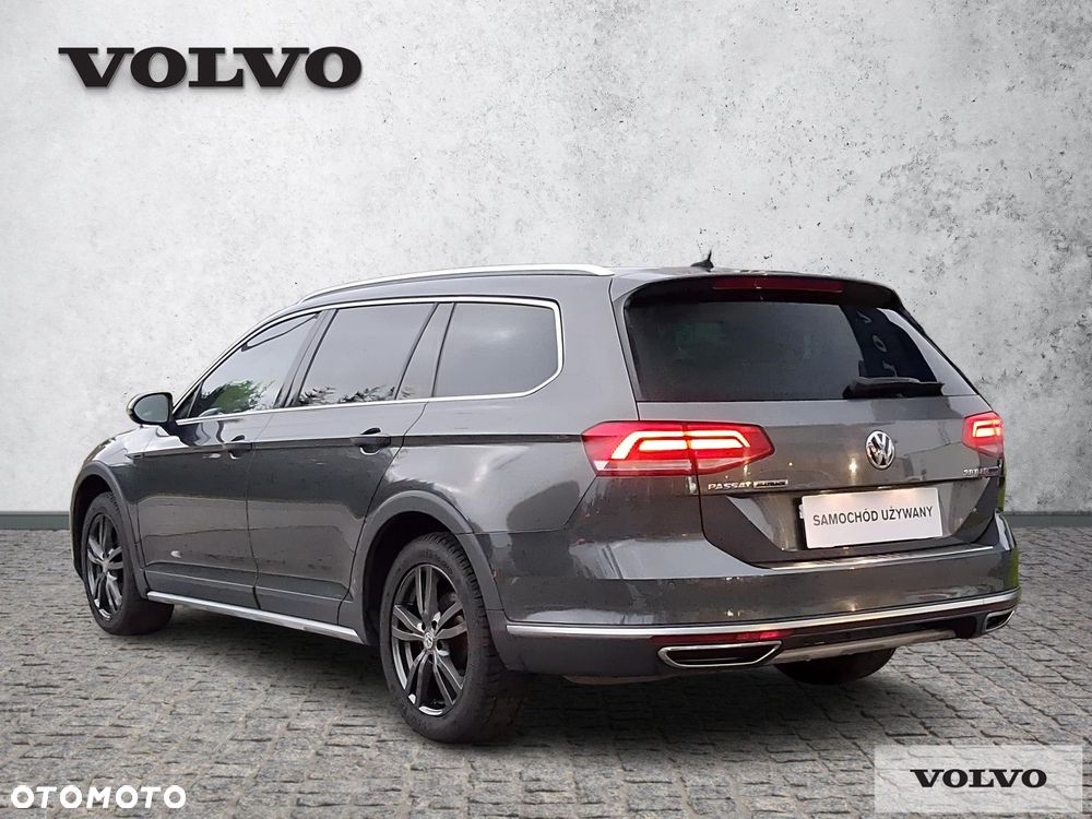 Volkswagen Passat - 3