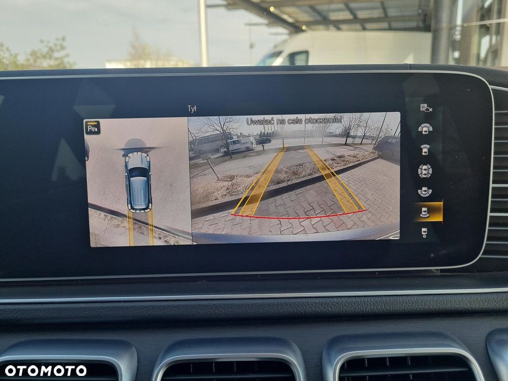 Mercedes-Benz GLE - 25