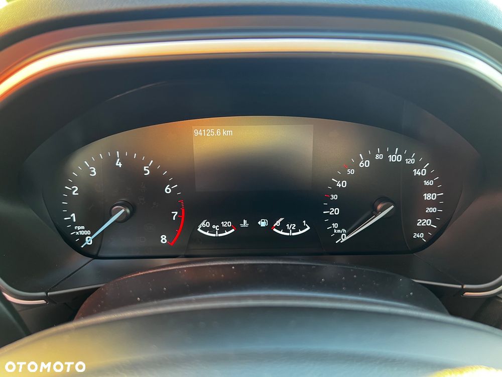 Ford Focus - 28