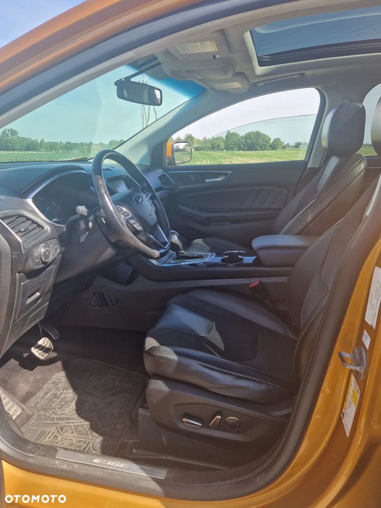 Ford Edge - 15