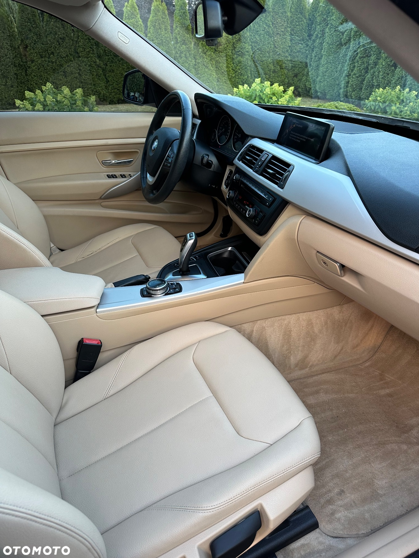 BMW 3GT 320i xDrive GT Sport-Aut Luxury Line - 36