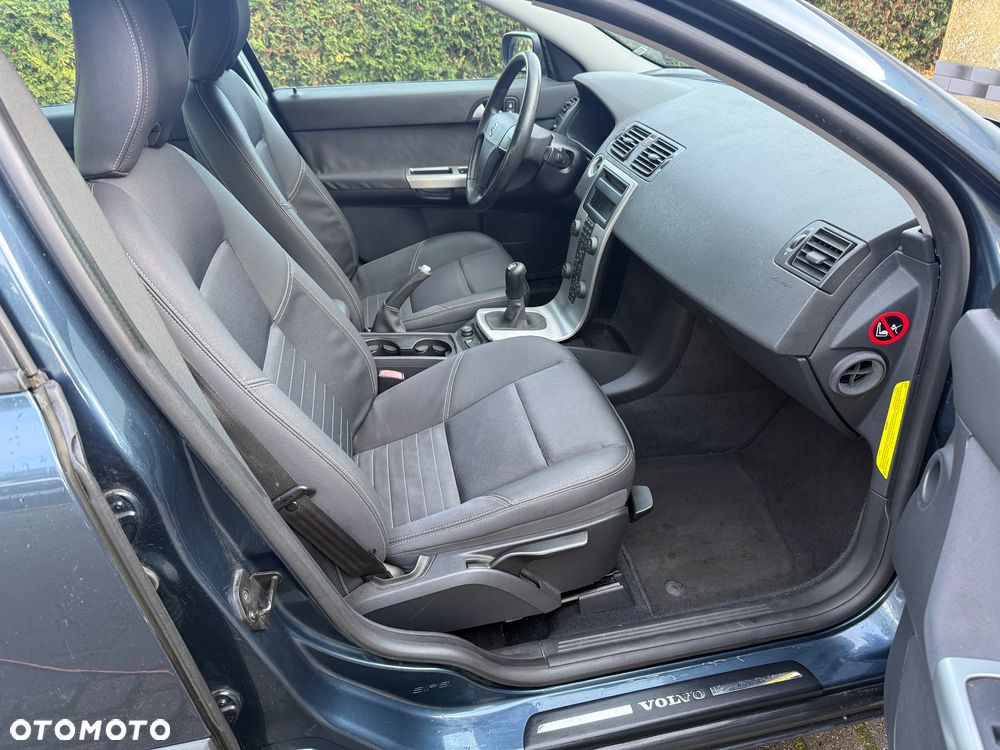 Volvo S40 1.8 RDesign - 9