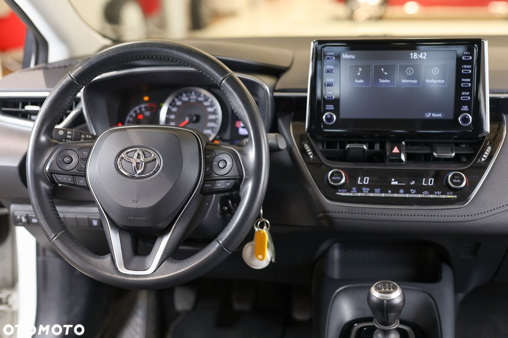 Toyota Corolla - 21