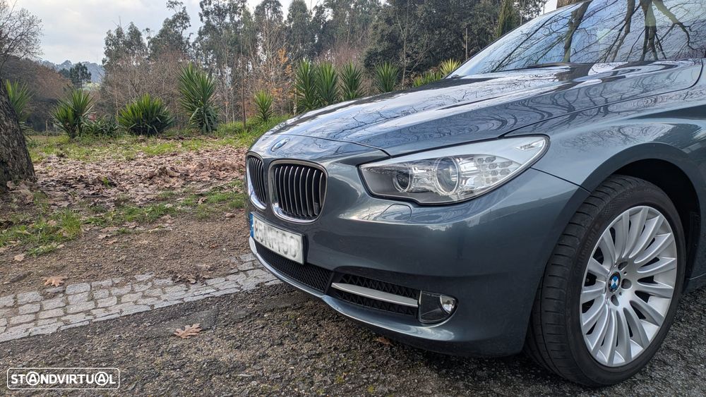 BMW 530 Gran Turismo - 7