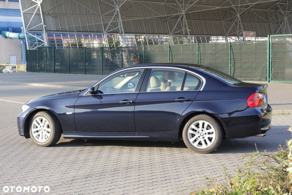 BMW Seria 3 - 10