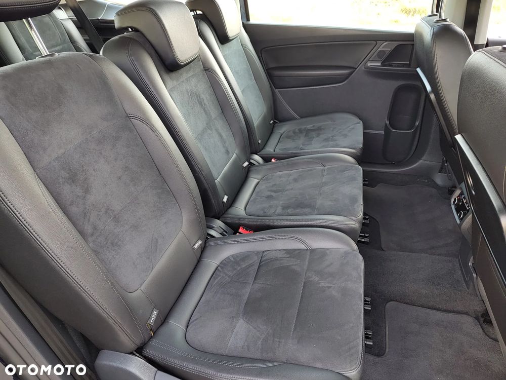 Volkswagen Sharan - 11