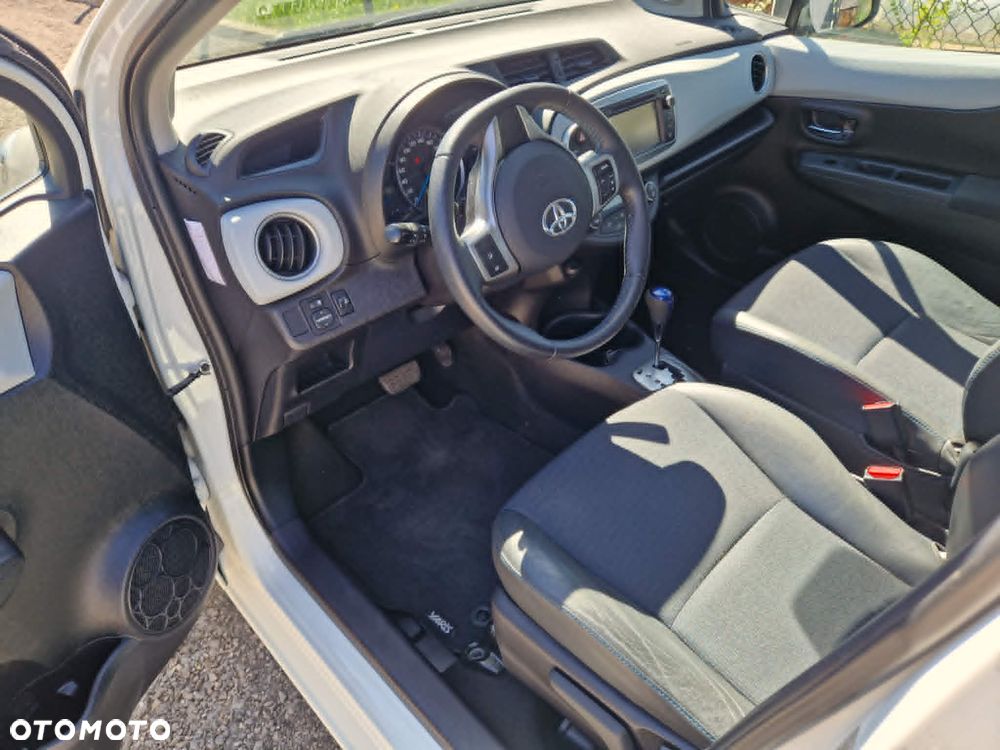 Toyota Yaris 1.5 VVT-i Life - 7