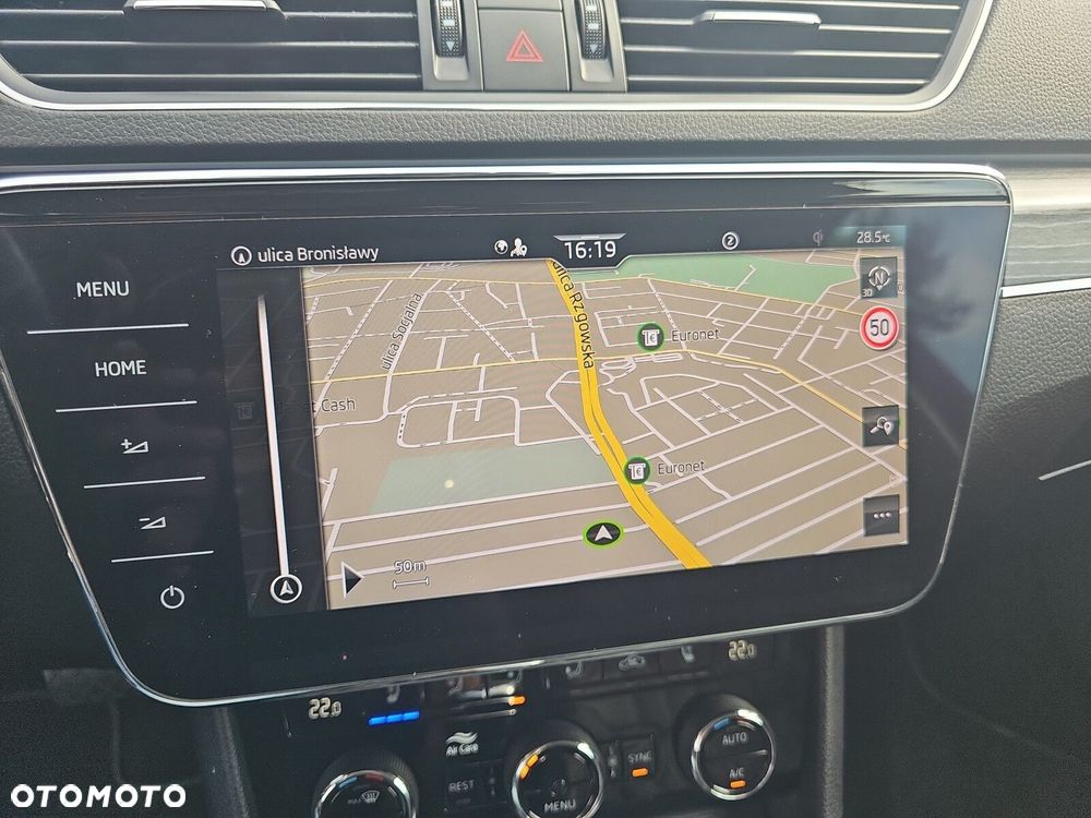 Skoda Superb 2.0 TDI SCR Style DSG - 38