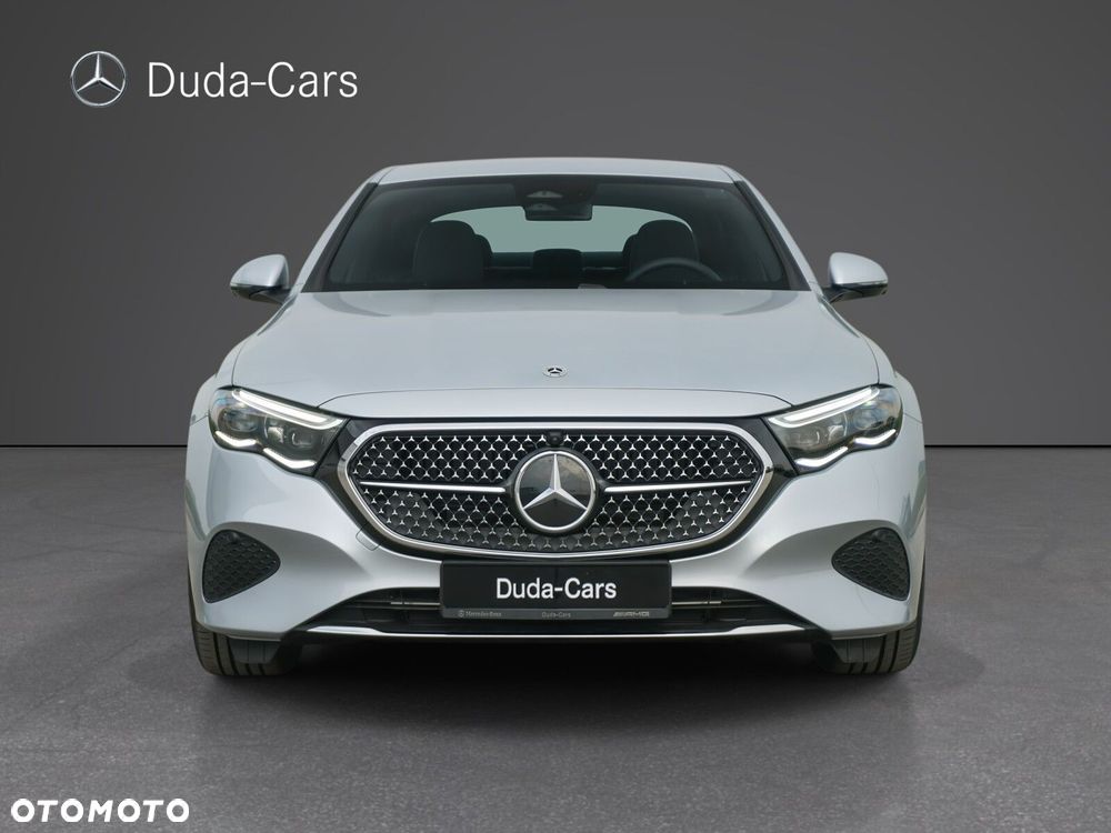 Mercedes-Benz Klasa E 220 d mHEV 4-Matic Avantgarde 9G-Tronic - 5