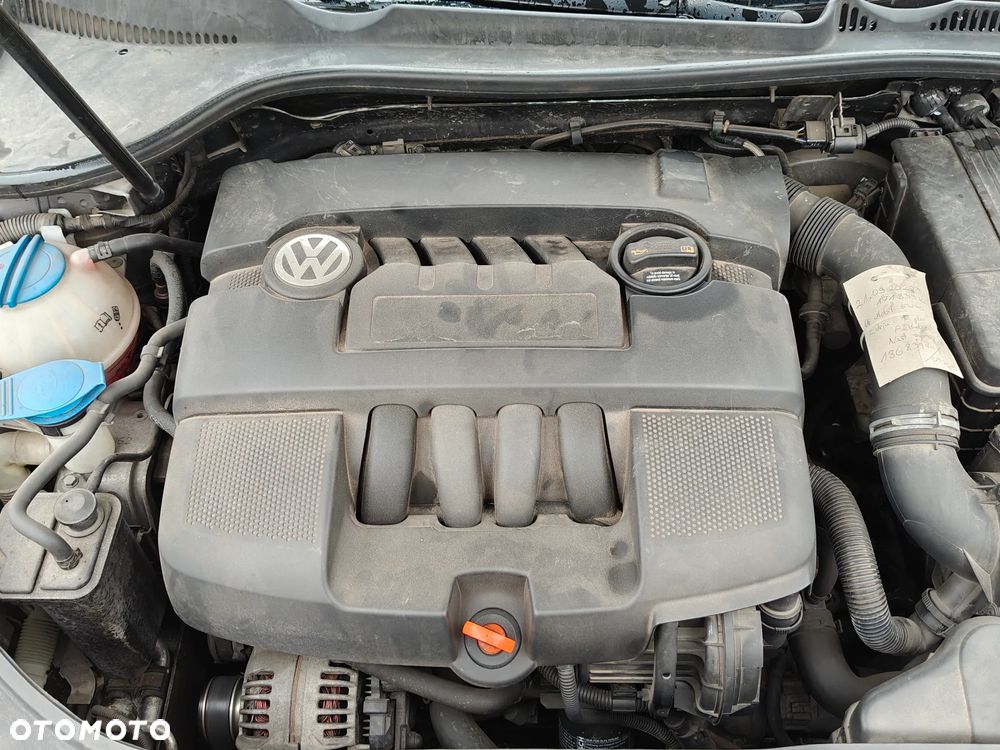 Volkswagen Jetta 1.6 Comfortline - 18
