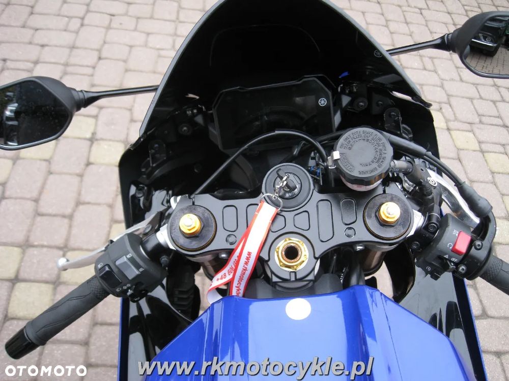 Yamaha R7 - 9