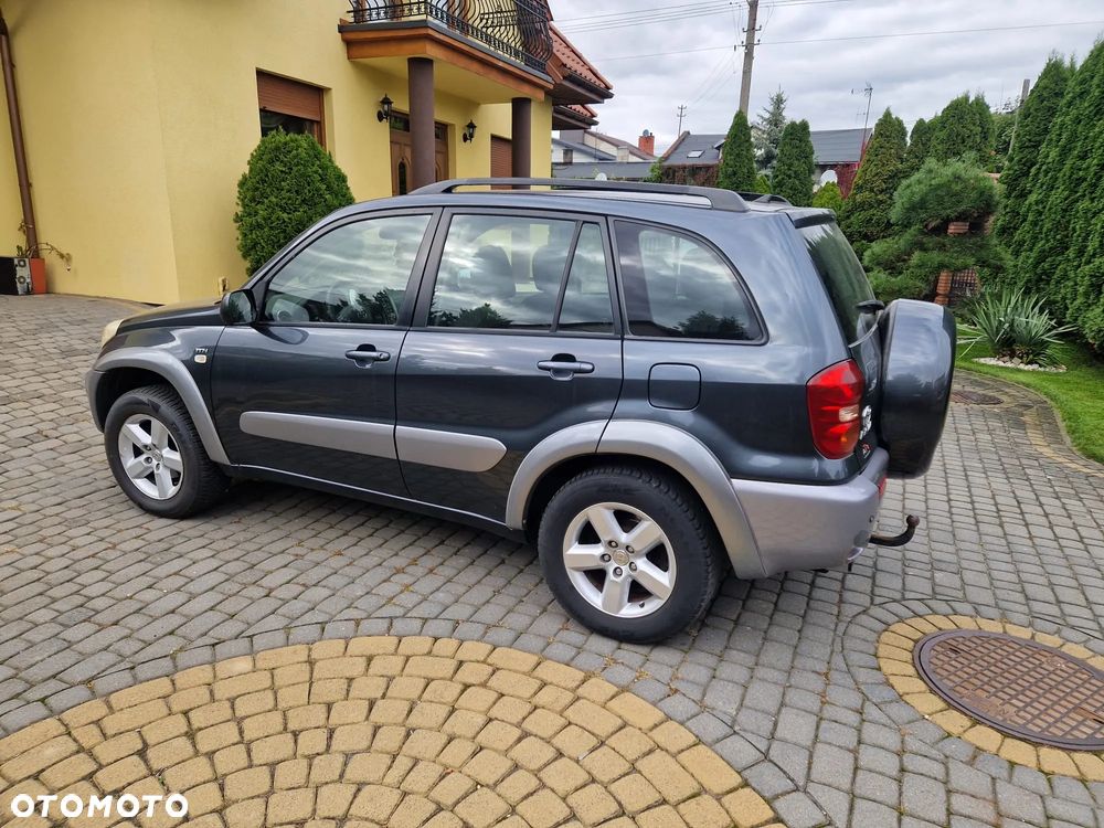Toyota RAV4 2.0 VVT-i Prestige - 4