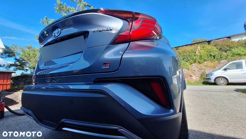 Toyota C-HR Lounge - 10