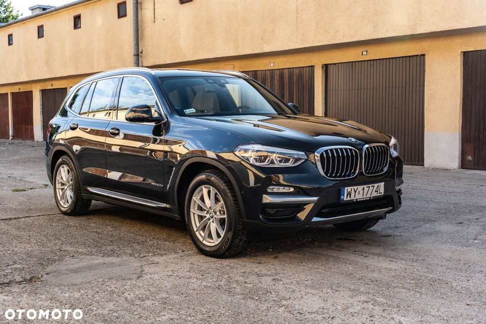 BMW X3 xDrive20d Luxury Line - 3