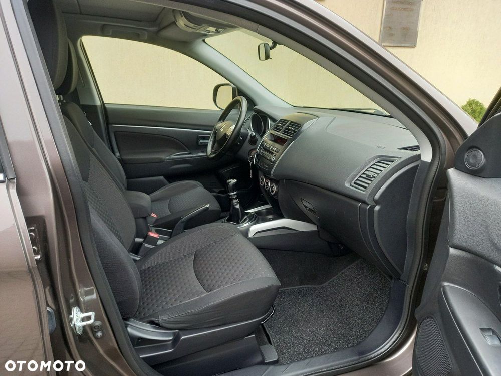 Mitsubishi ASX 1.8 DID Instyle NAVI AS&G - 22