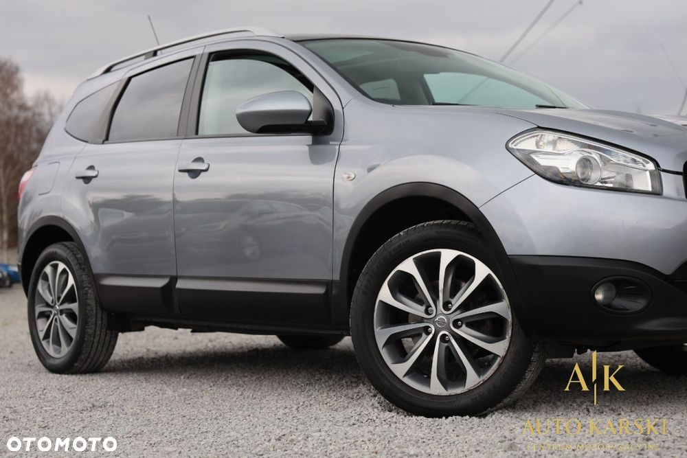 Nissan Qashqai+2 - 17