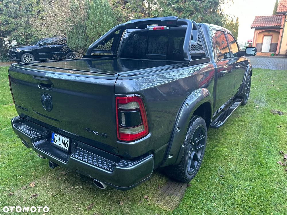 RAM 1500 5.7 Crew Cab Shortbed Laramie Black - 7