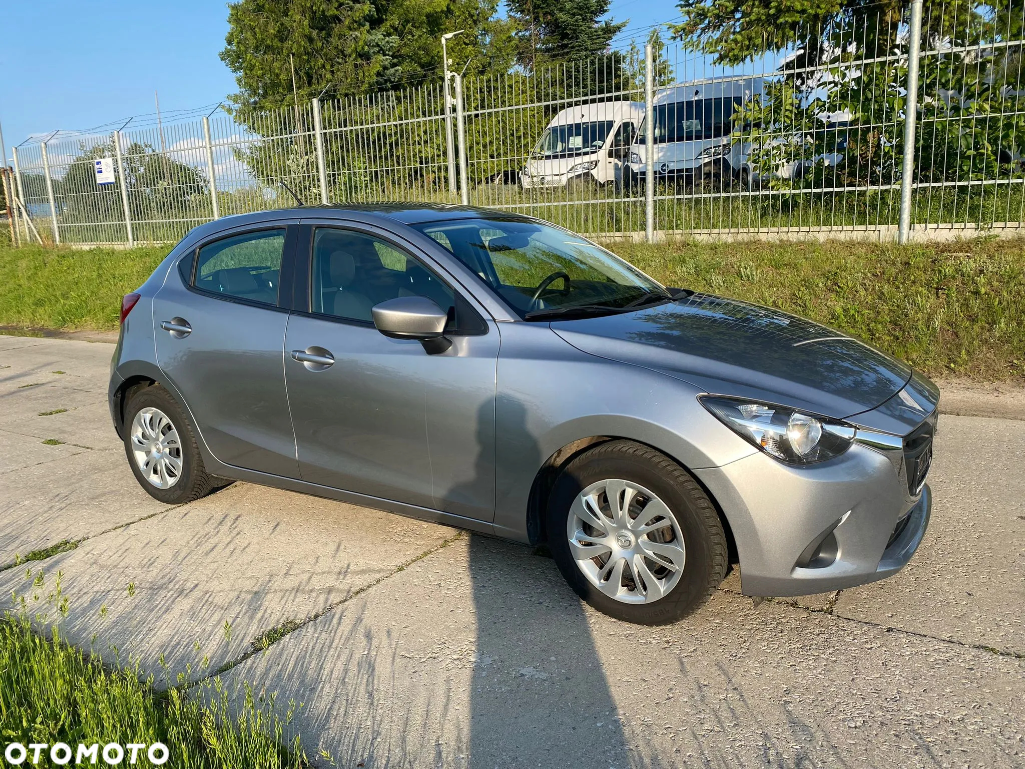 Mazda 2 - 13