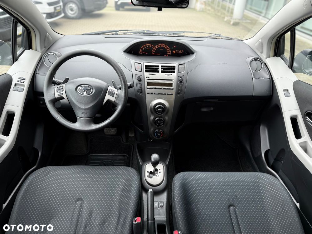 Toyota Yaris 1.4 D-4D Multi Mode Life - 13