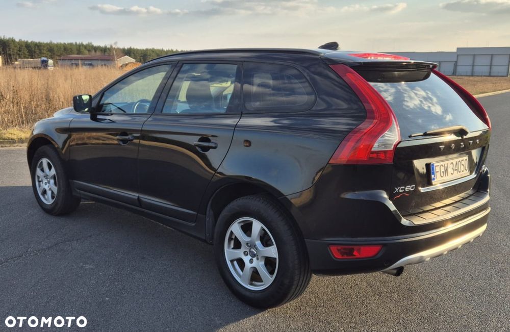Volvo XC 60 D3 R Design - 3