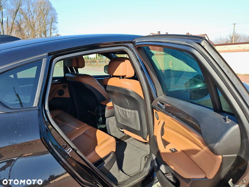 BMW X6 - 10