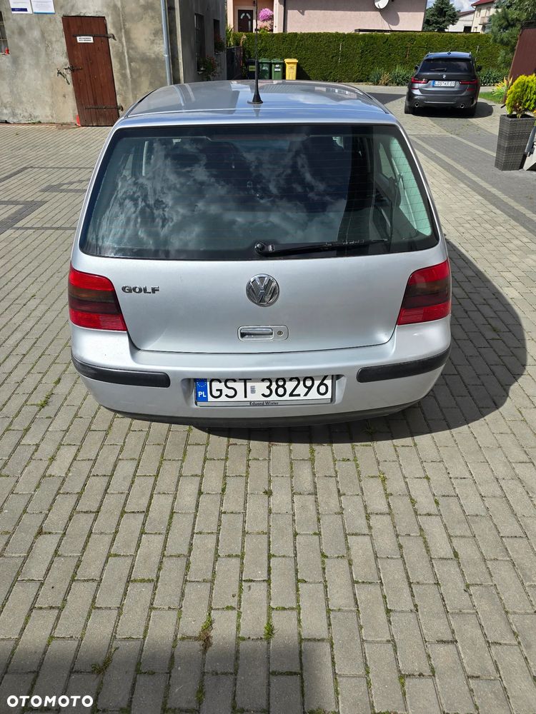 Volkswagen Golf 1.4 Basis - 3
