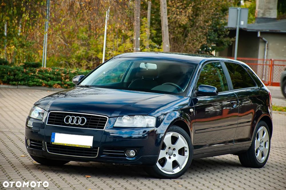 Audi A3 3-drzwiowe 2.0 FSI Attraction - 8