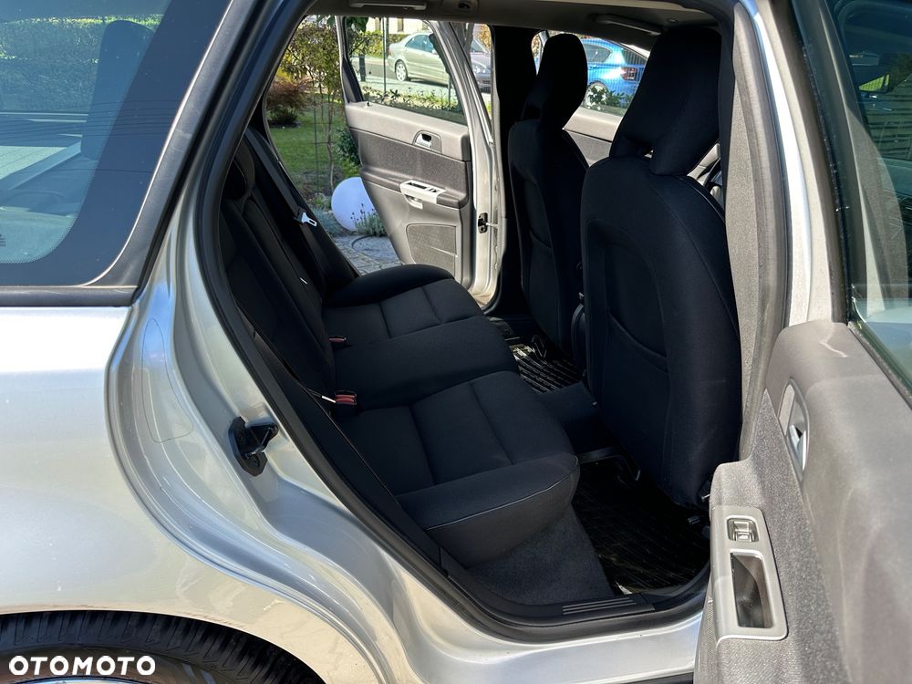 Volvo V50 1.6D DPF DRIVe Momentum - 22