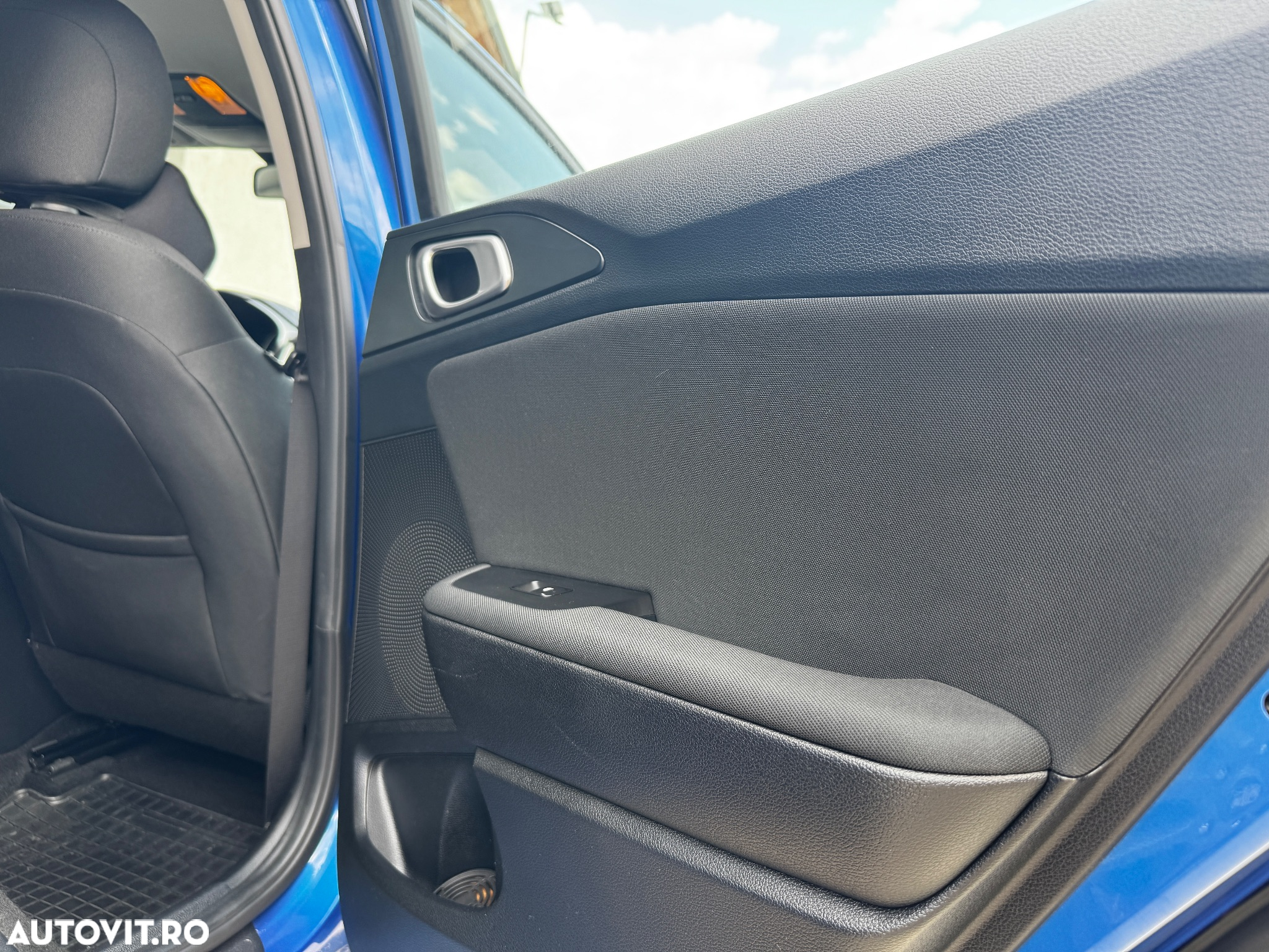 Kia Ceed 1.5 T-GDI 6MT Best - 37