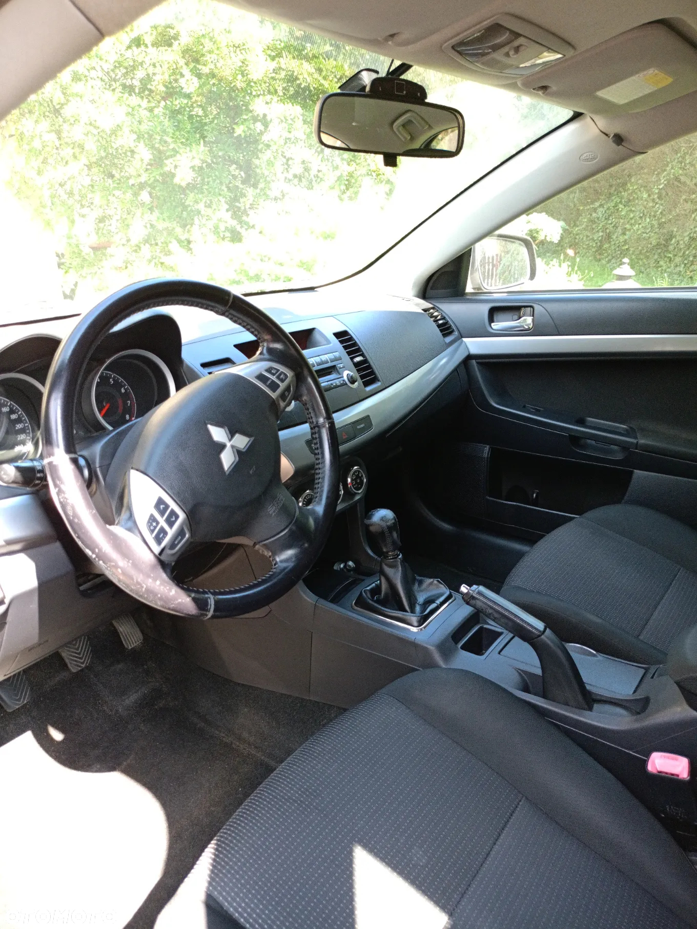 Mitsubishi Lancer 1.8 Intense - 14