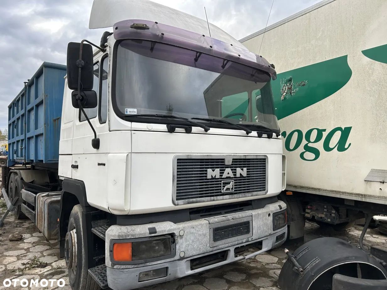 MAN F2000 Części !!! - 1