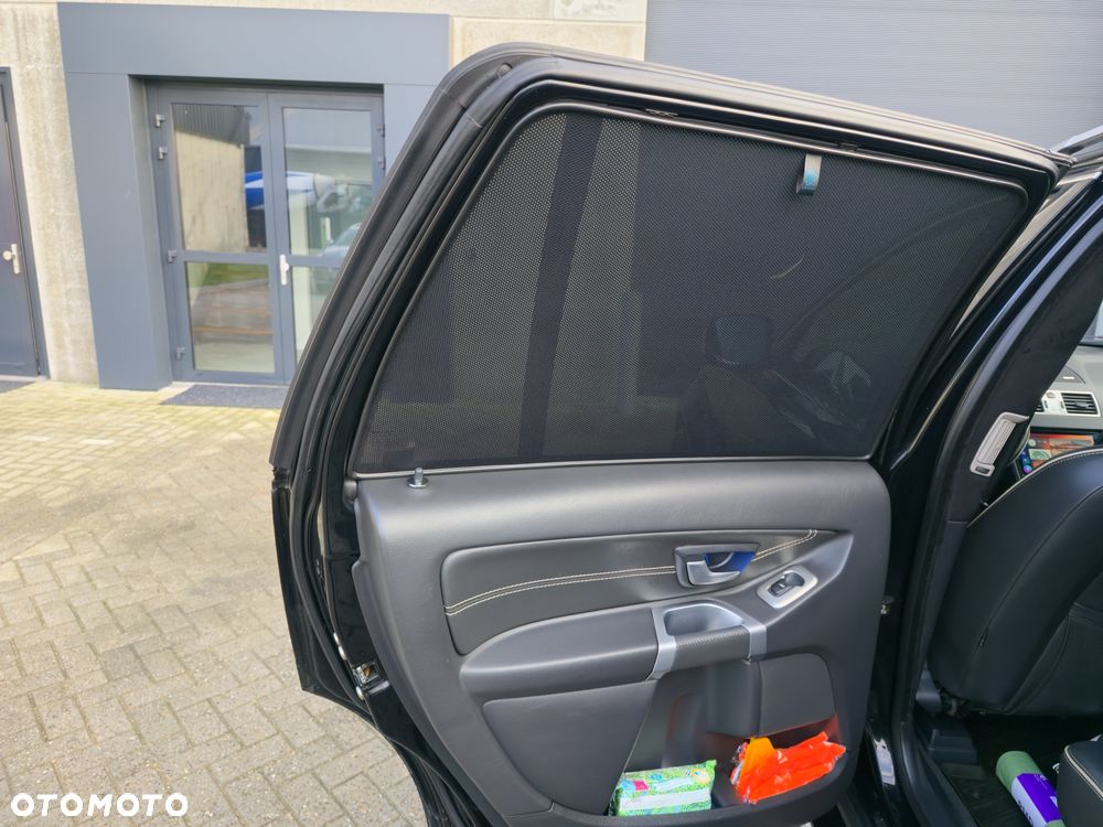 Volvo XC 90 D5 AWD Executive - 32