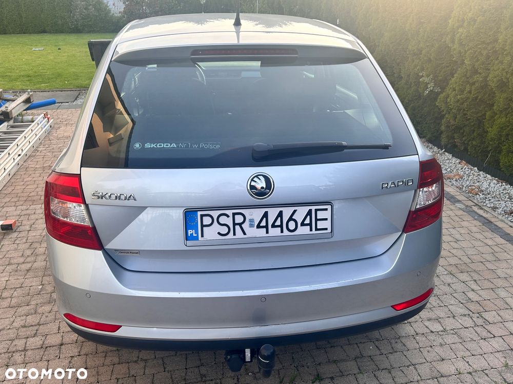 Skoda RAPID 1.6 TDI DPF Ambition - 6